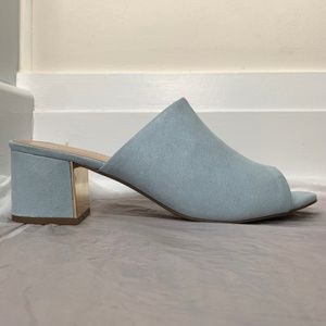 Expression Emily Light Blue Women’s 2.5 Inch Open-Toe Mule Heeled Sandal Size 9